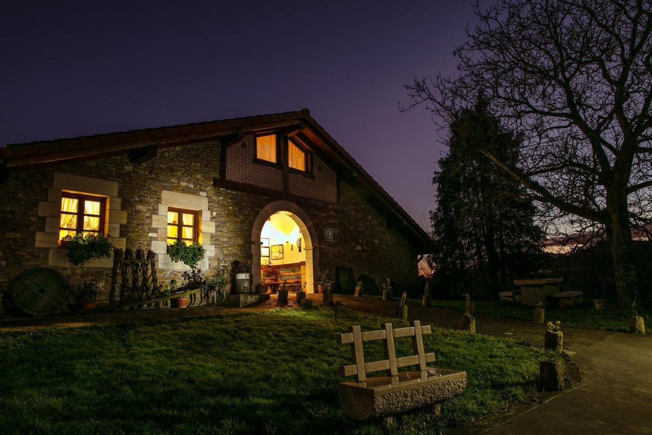 Villa Zelai Mallavia Esterno foto